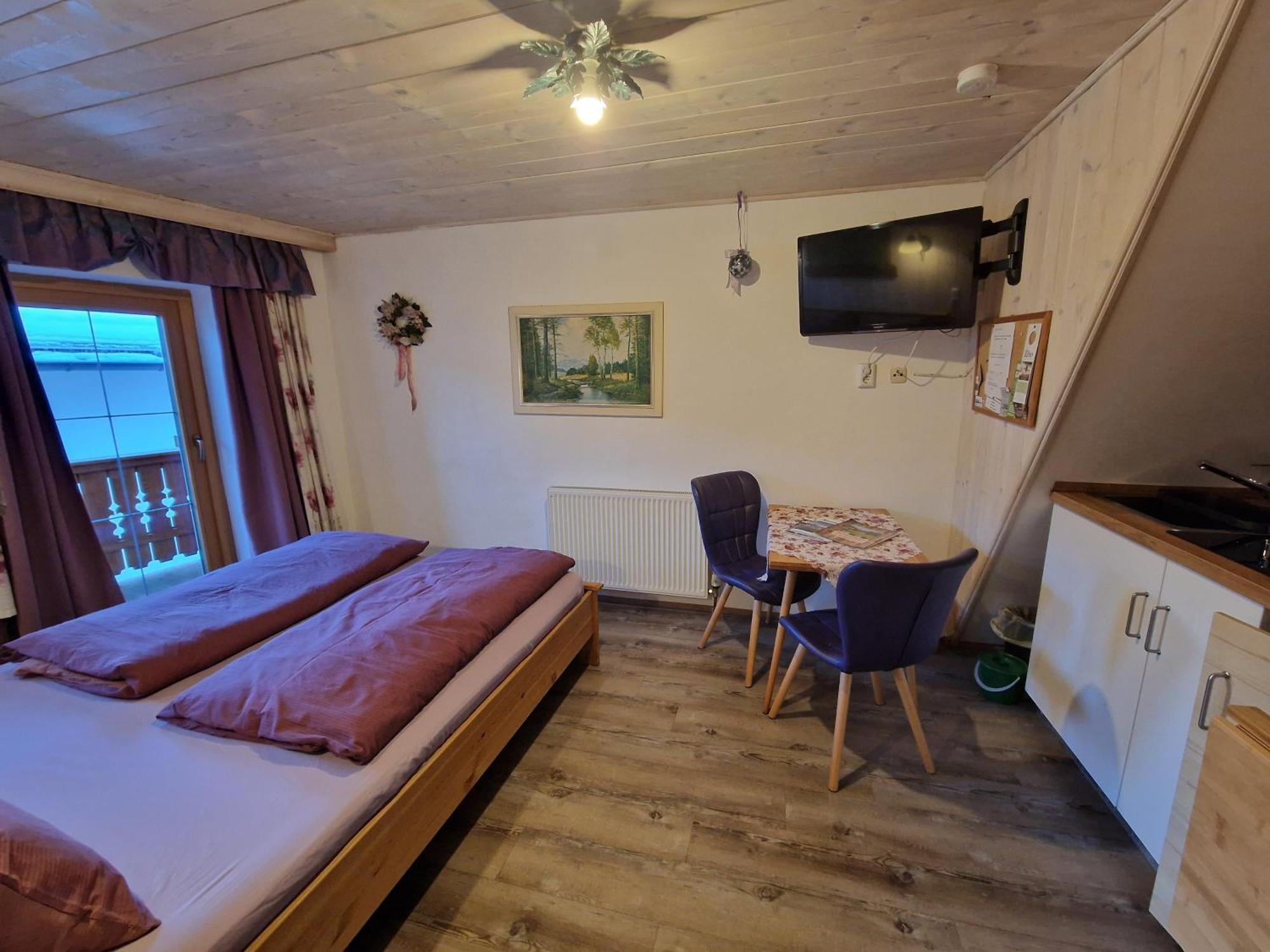 Badhaus *